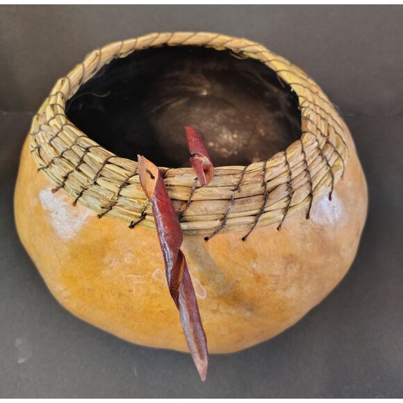 Arlene Zaloznik Round Gourd Basket, Southwest Arizona Art Handmade Basketry - Picture 1 of 5